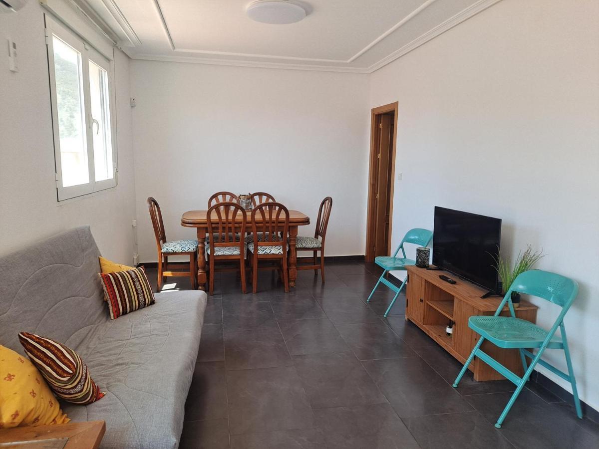 Atico Con Terraza Apartment Cieza Luaran gambar